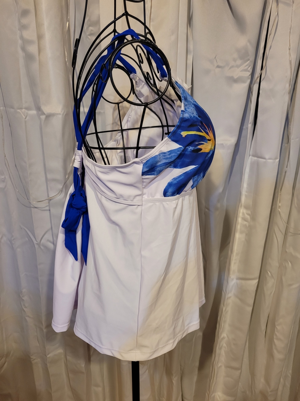 Amazon White Tankini Top with Blue Floral Print - Picture 2 of 4